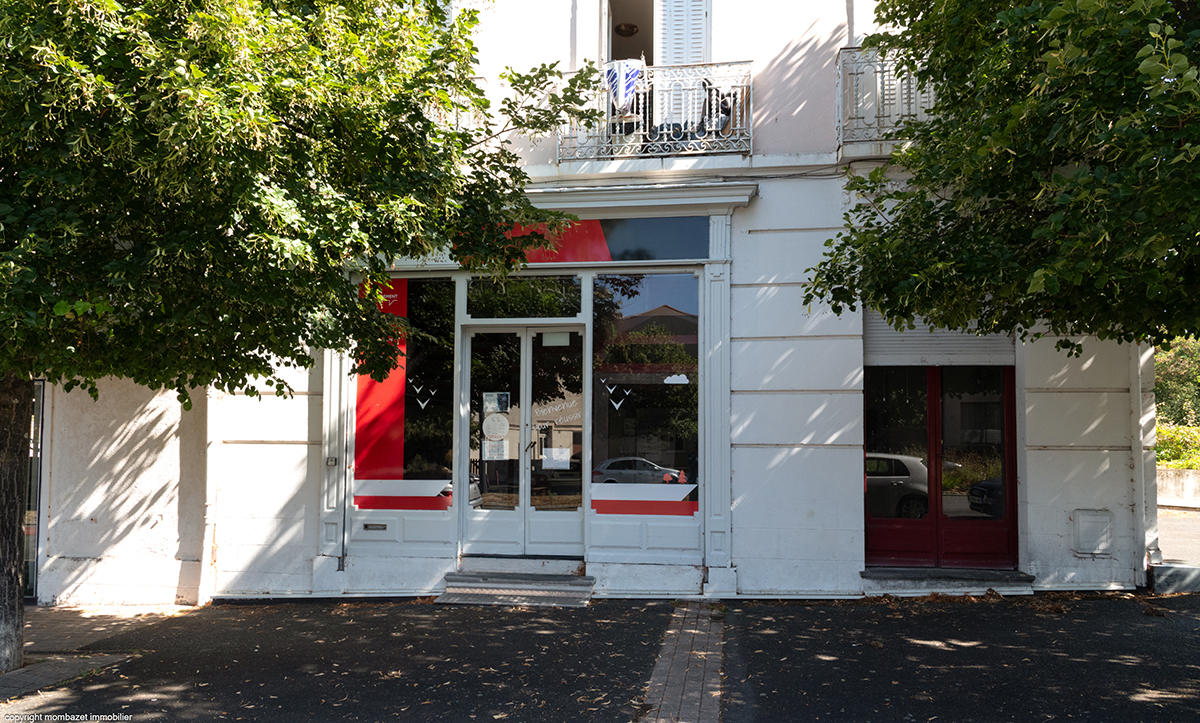 photo1